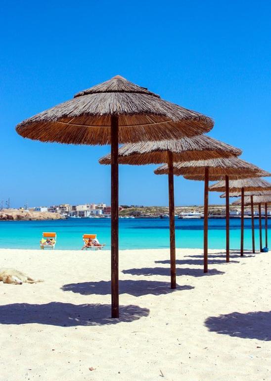 Hotel Baia Turchese Лампедуза Екстериор снимка