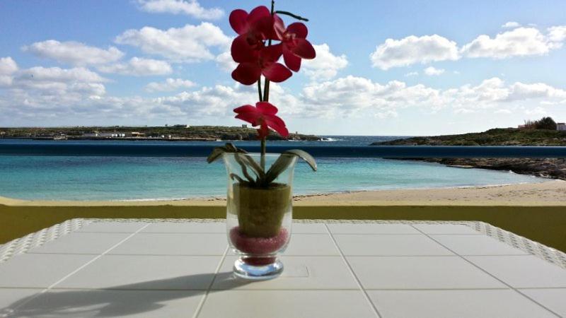 Hotel Baia Turchese Лампедуза Екстериор снимка